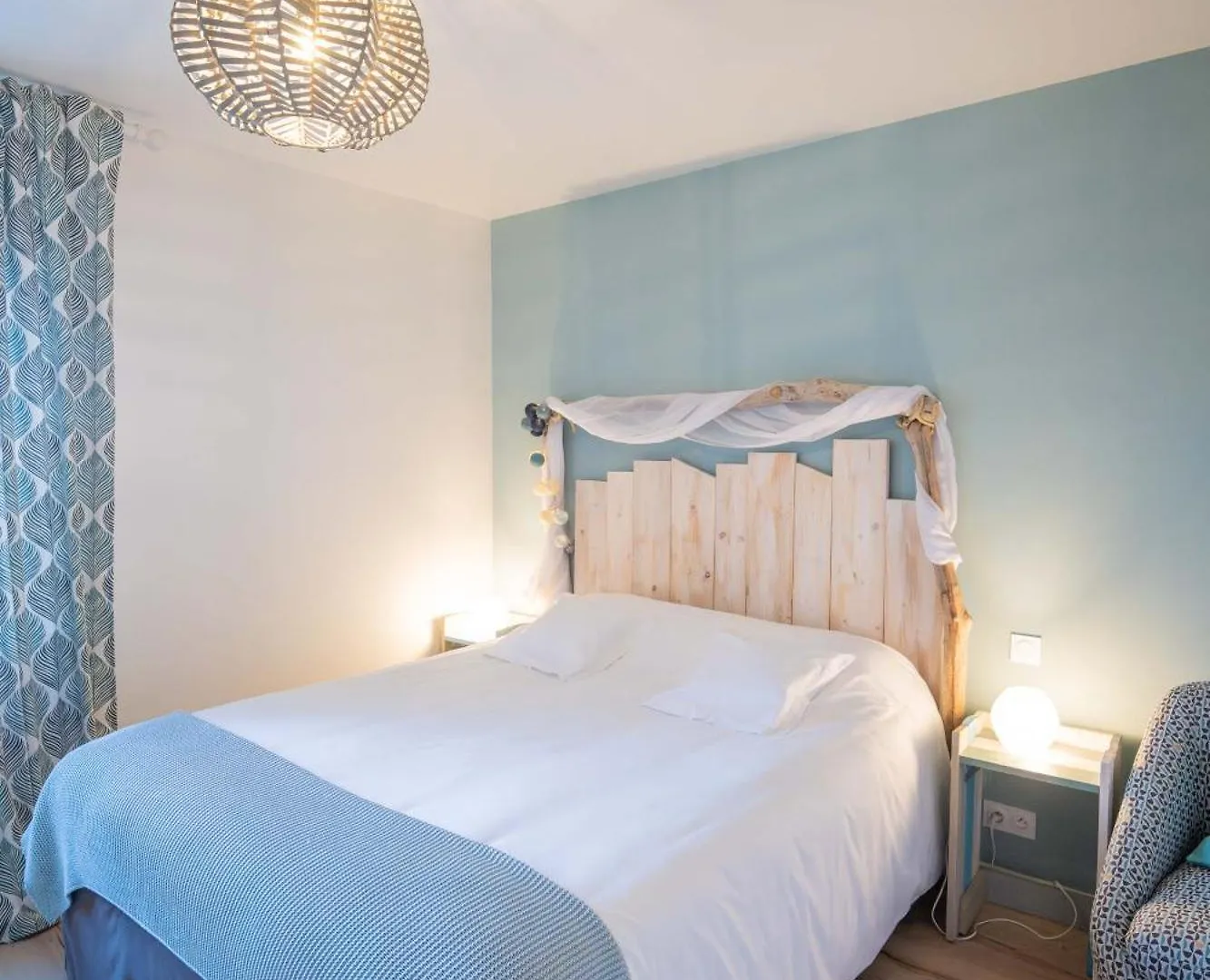 Petite Emeraude Cancale Bed & Breakfast